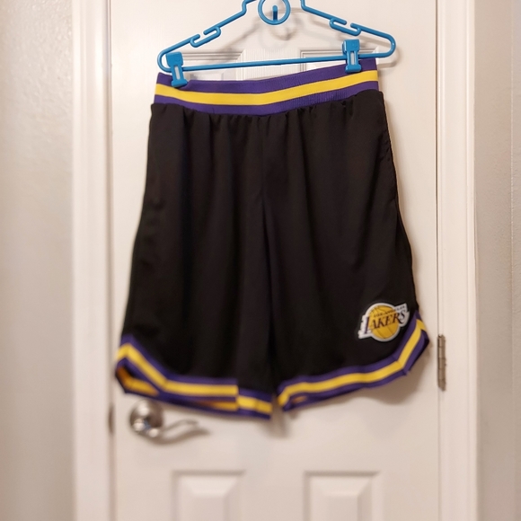 Nba unk lakers shorts - Picture 3 of 5